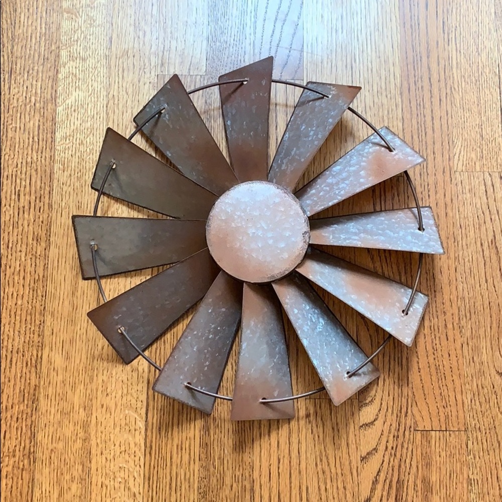 Decorative Farmhouse Windmill